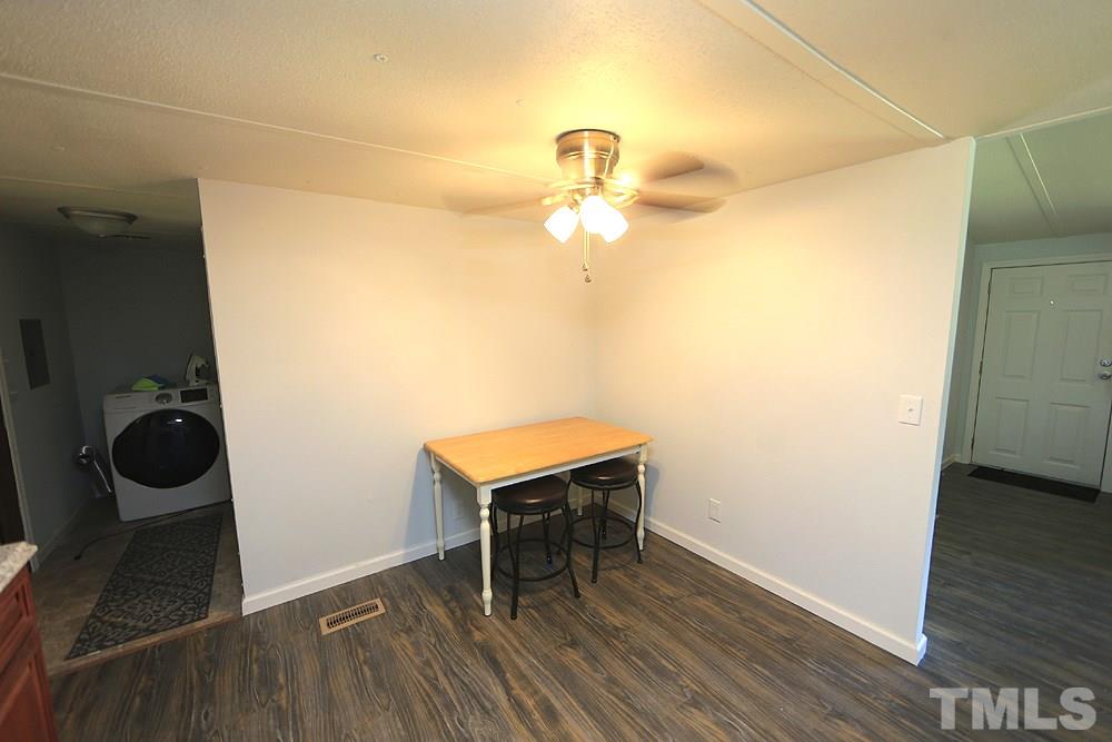 527 Winston Road Clayton, NC 27520 - Photo 4 of 13 Gallery Image 4