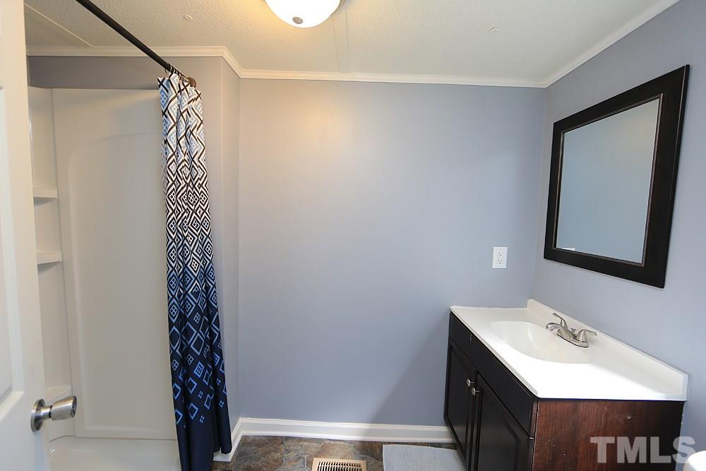 527 Winston Road Clayton, NC 27520 - Photo 7 of 13 Gallery Image 7