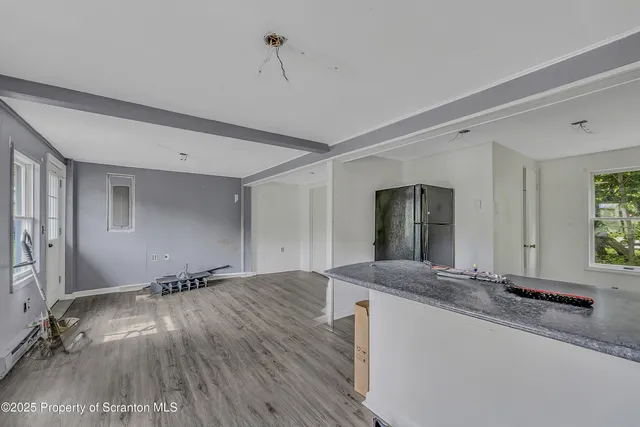 $269,999 | 9 East Shore Lane, Beach Lake, PA 18405