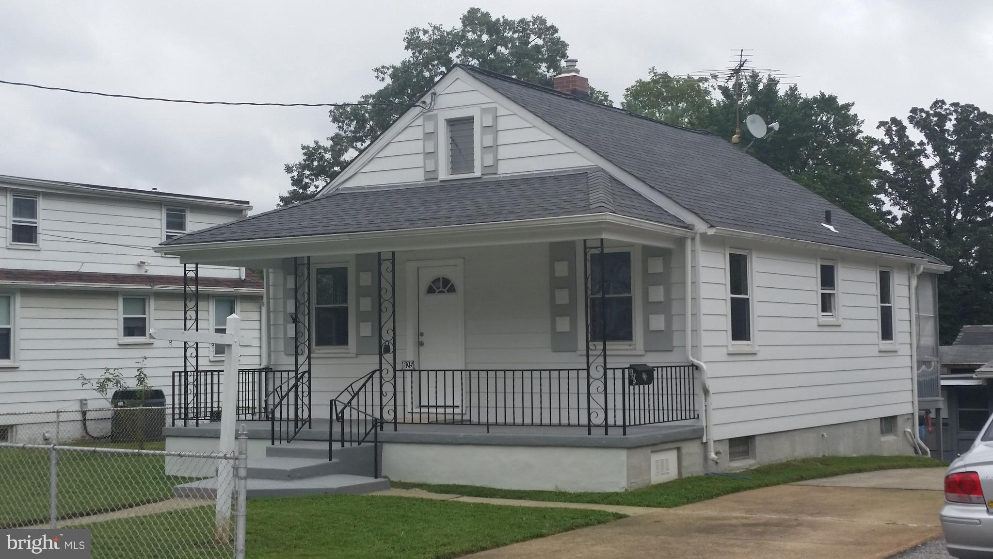 625 North Stuart Street Baltimore, MD 21221 - Photo 11 of 27 Exterior (Front)