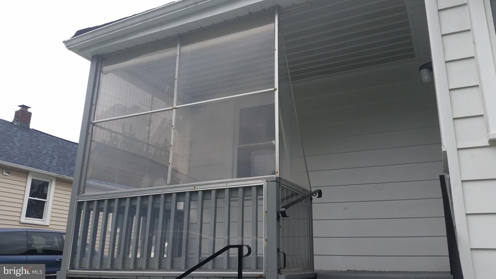625 North Stuart Street Baltimore, MD 21221 - Photo 16 of 27 Exterior (Rear)