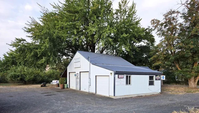 $675,000 | 2909 Highway 95, Cambridge, ID 83610