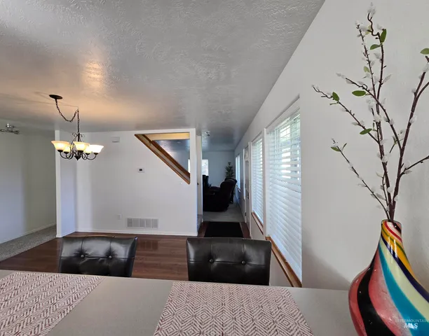 $675,000 | 2909 Highway 95, Cambridge, ID 83610