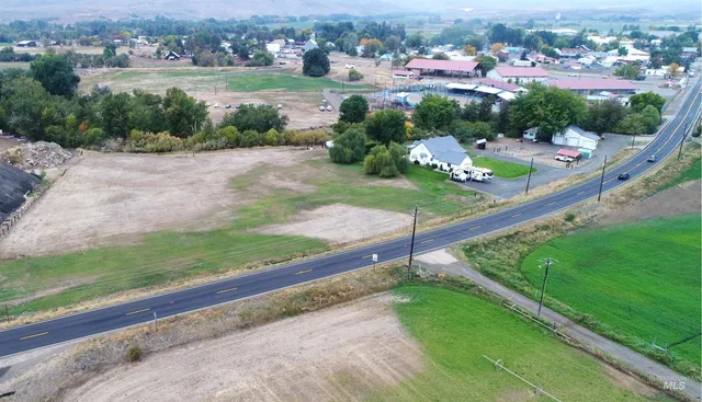 $675,000 | 2909 Highway 95, Cambridge, ID 83610