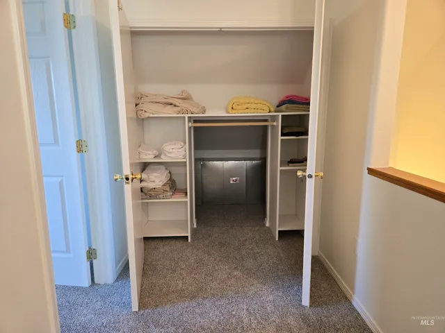 $675,000 | 2909 Highway 95, Cambridge, ID 83610