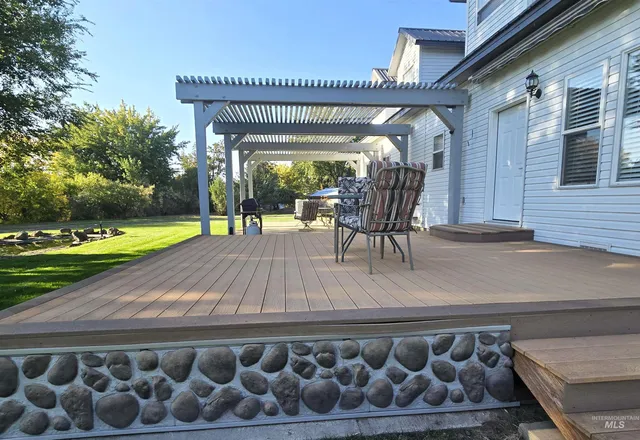 $675,000 | 2909 Highway 95, Cambridge, ID 83610