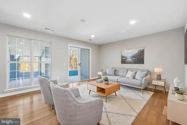 $459,000 | 7654 Stana Court, Lorton, VA 22079