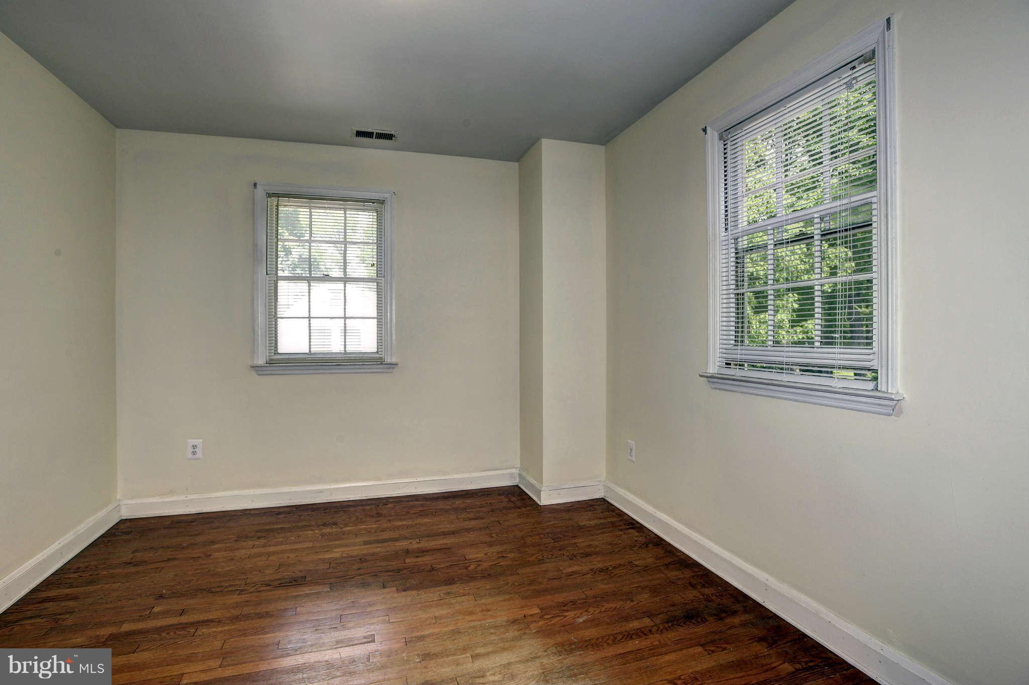 7014 Queen Anne Road Baltimore, MD 21207 - Photo 17 of 27 Bedroom #2