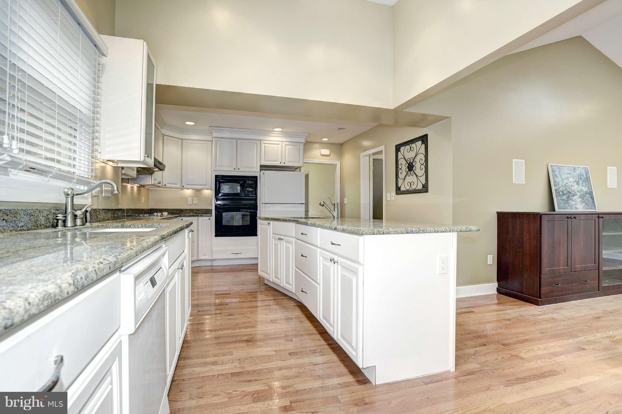 7014 Queen Anne Road Baltimore, MD 21207 - Photo 6 of 27 Kitchen