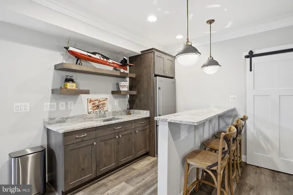 $2,799,999 | 427 Orchard Street Northwest, Vienna, VA 22180