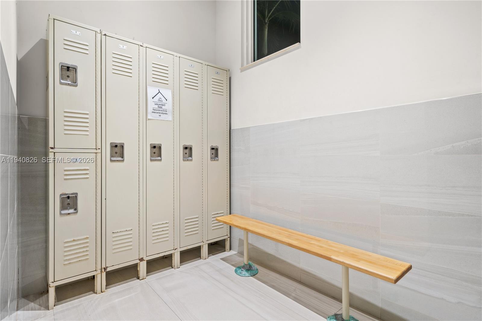 625 Southeast 30th Terrace Homestead, FL 33033 - Photo 57 of 71 a bathroom with a bathtub and shower