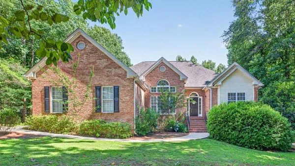 $525,000 | 323 Oconee Lane, Commerce, GA 30529