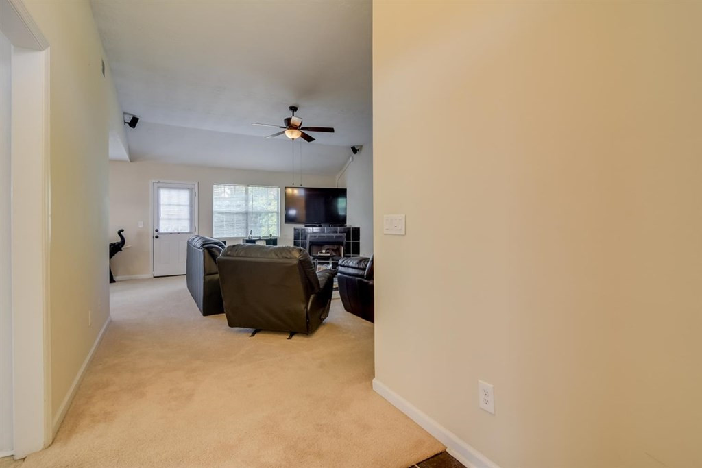 2537 Smoketree Road Augusta, GA 30906 - Photo 6 of 33