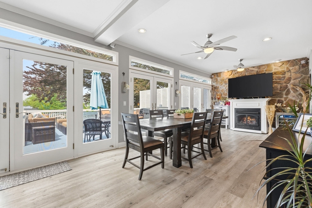 235 Middleboro Road Freetown, MA 02717 - Photo 6 of 41