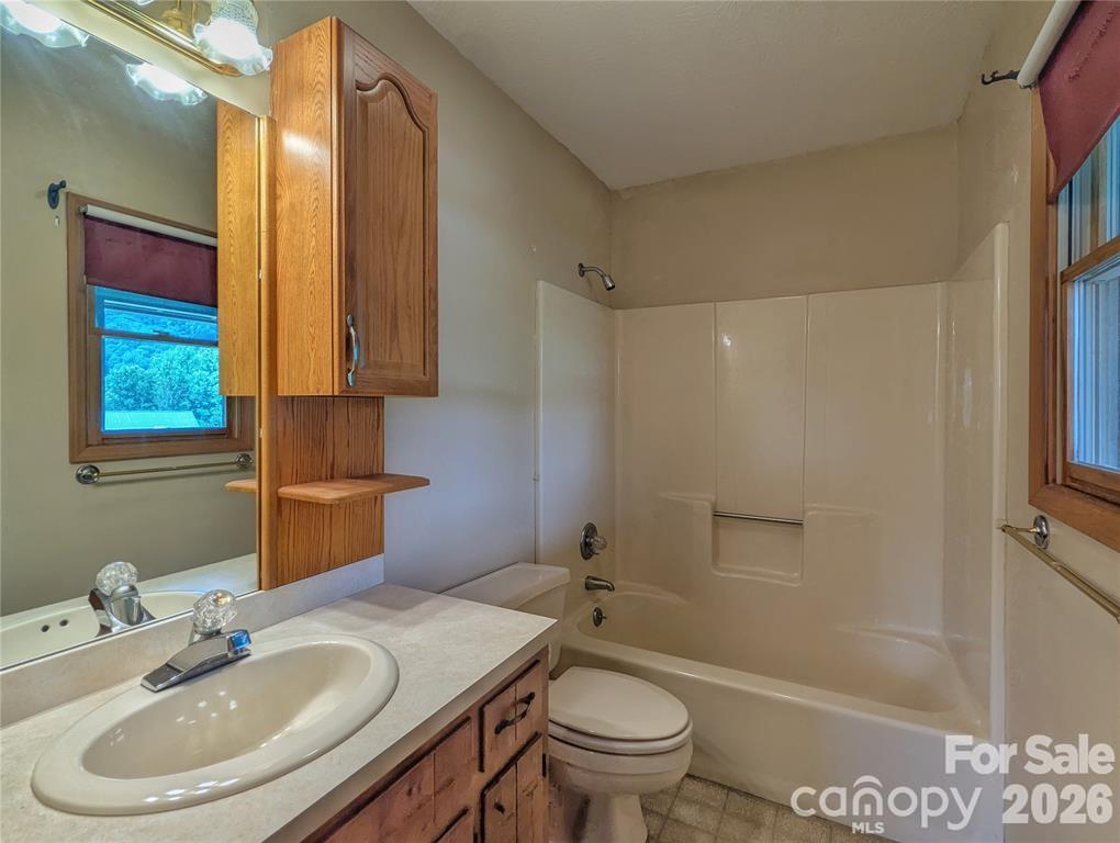 84 Stoney Ridge Loop Maggie Valley, NC 28751 - Photo 24 of 33 Gallery Image 24