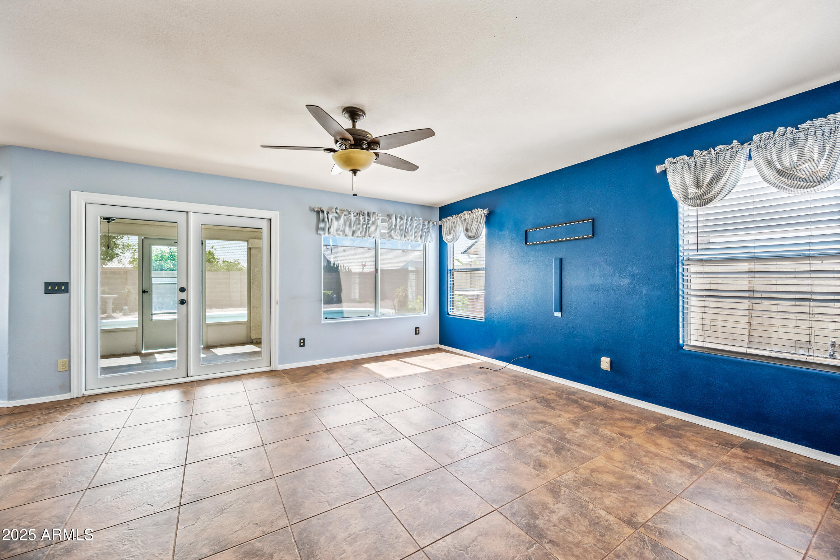 1638 North Avoca Mesa, AZ 85207 - Photo 21 of 61 12-1638NA-ocupix