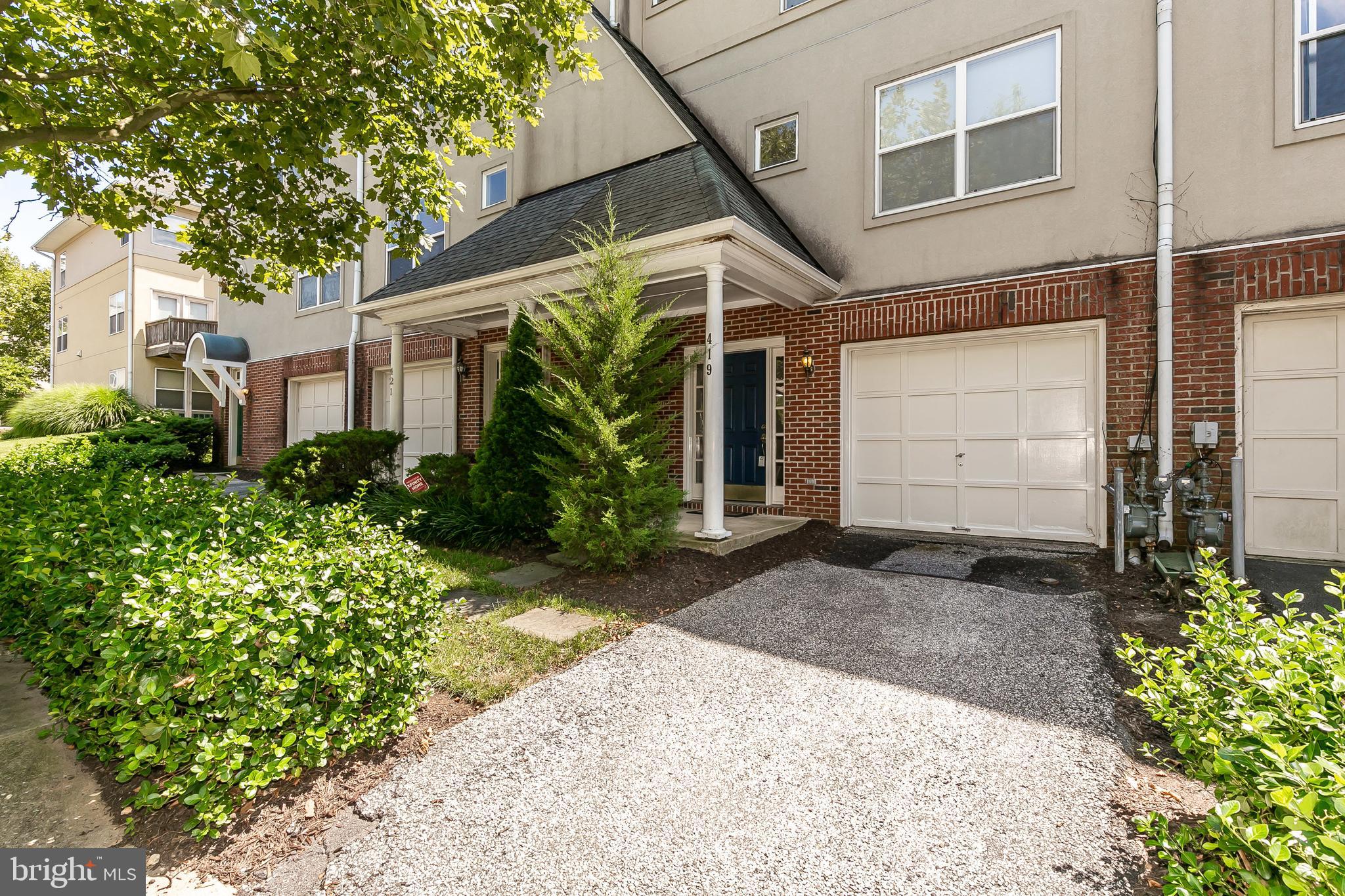 419 Chadford Road Baltimore, MD 21212 - Photo 5 of 66 DRIVEWAY PARKING