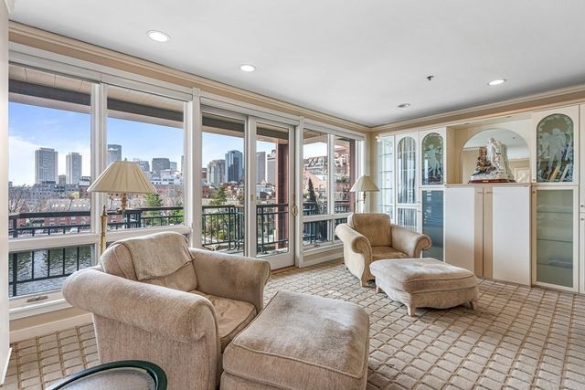 $4,050,000 | 40 Burroughs Wharf, Unit 307308, Boston, MA 02109