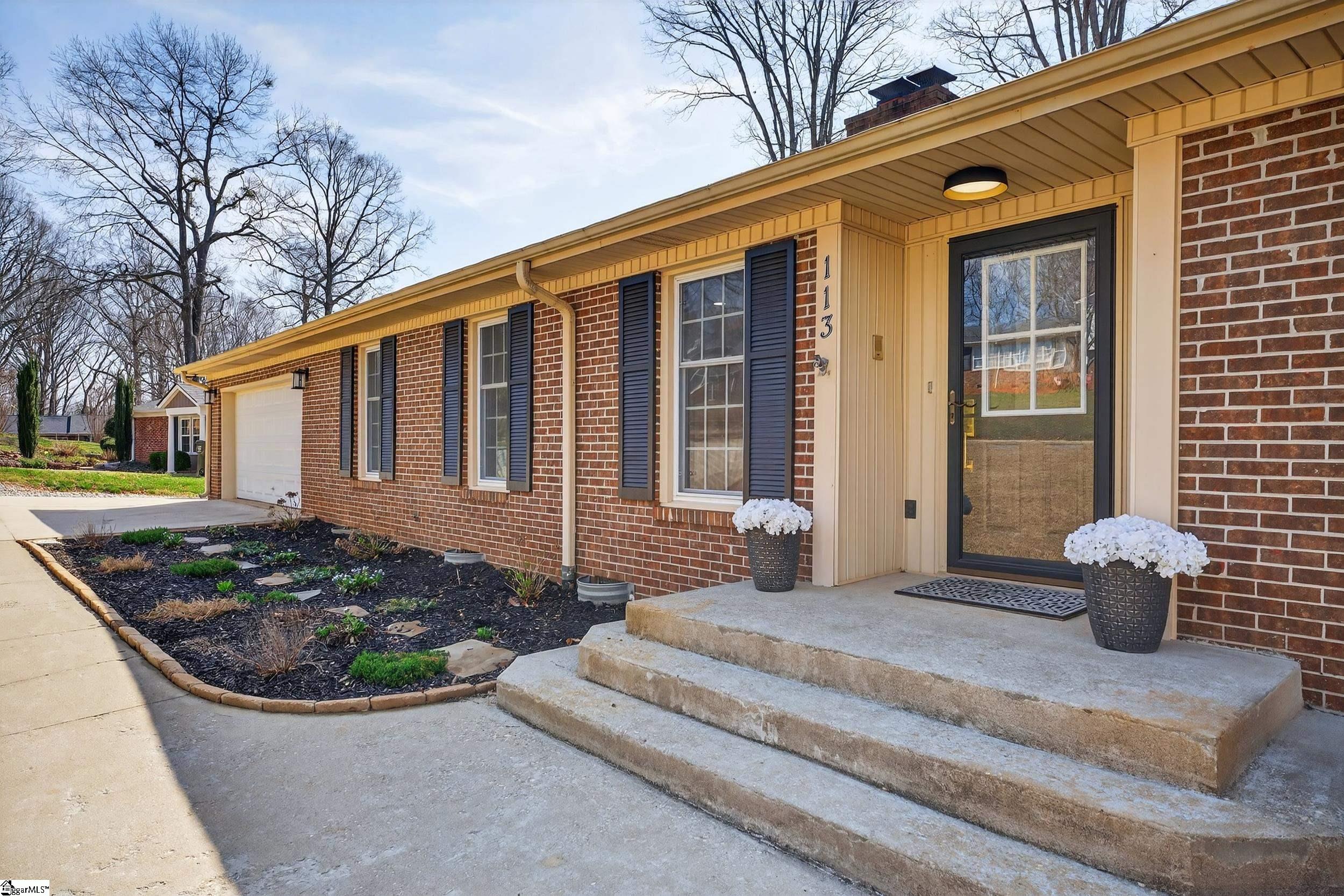 113 Holly Road Taylors, SC 29687 - Photo 30 of 50