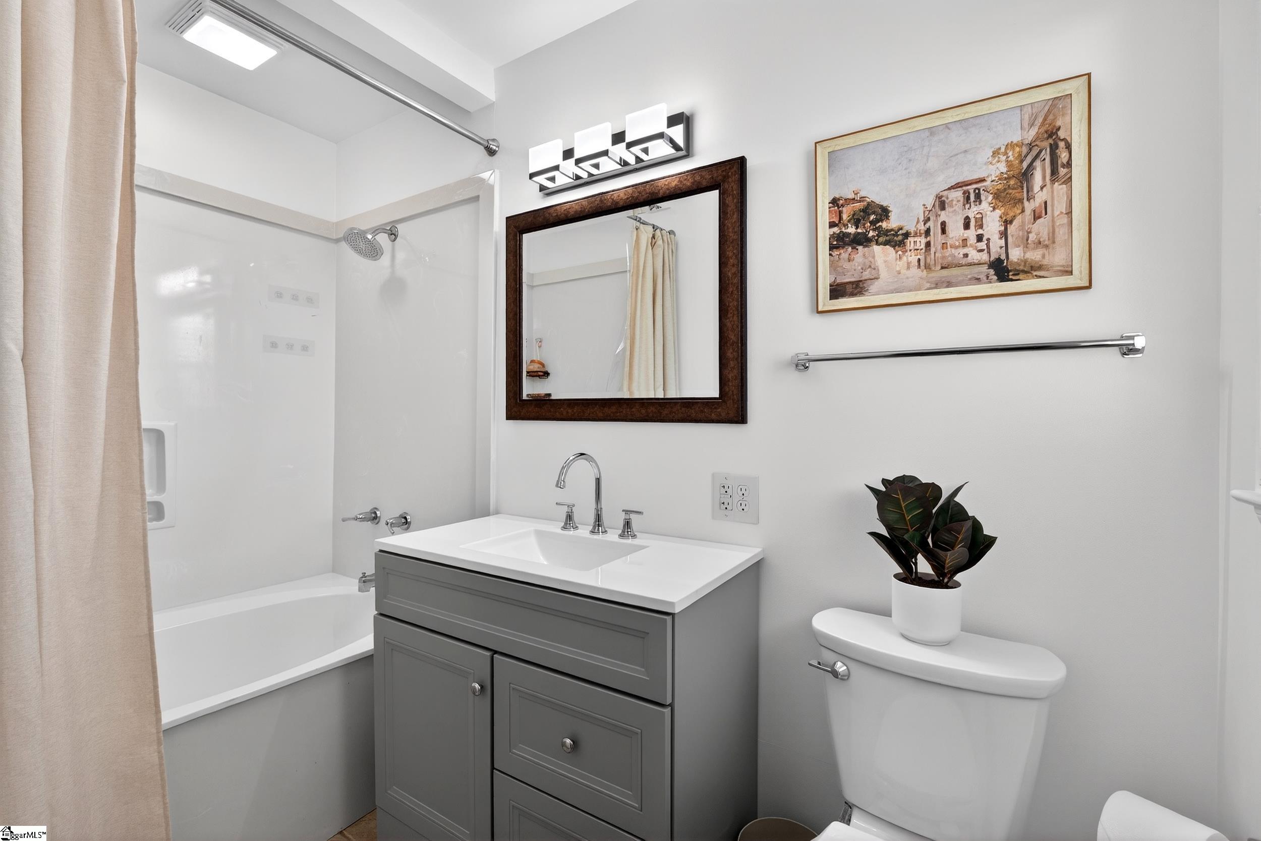 113 Holly Road Taylors, SC 29687 - Photo 8 of 50