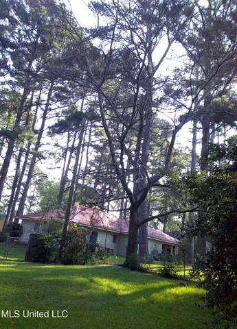 $1,650 | 209 Pinehill Drive, Ridgeland, MS 39157