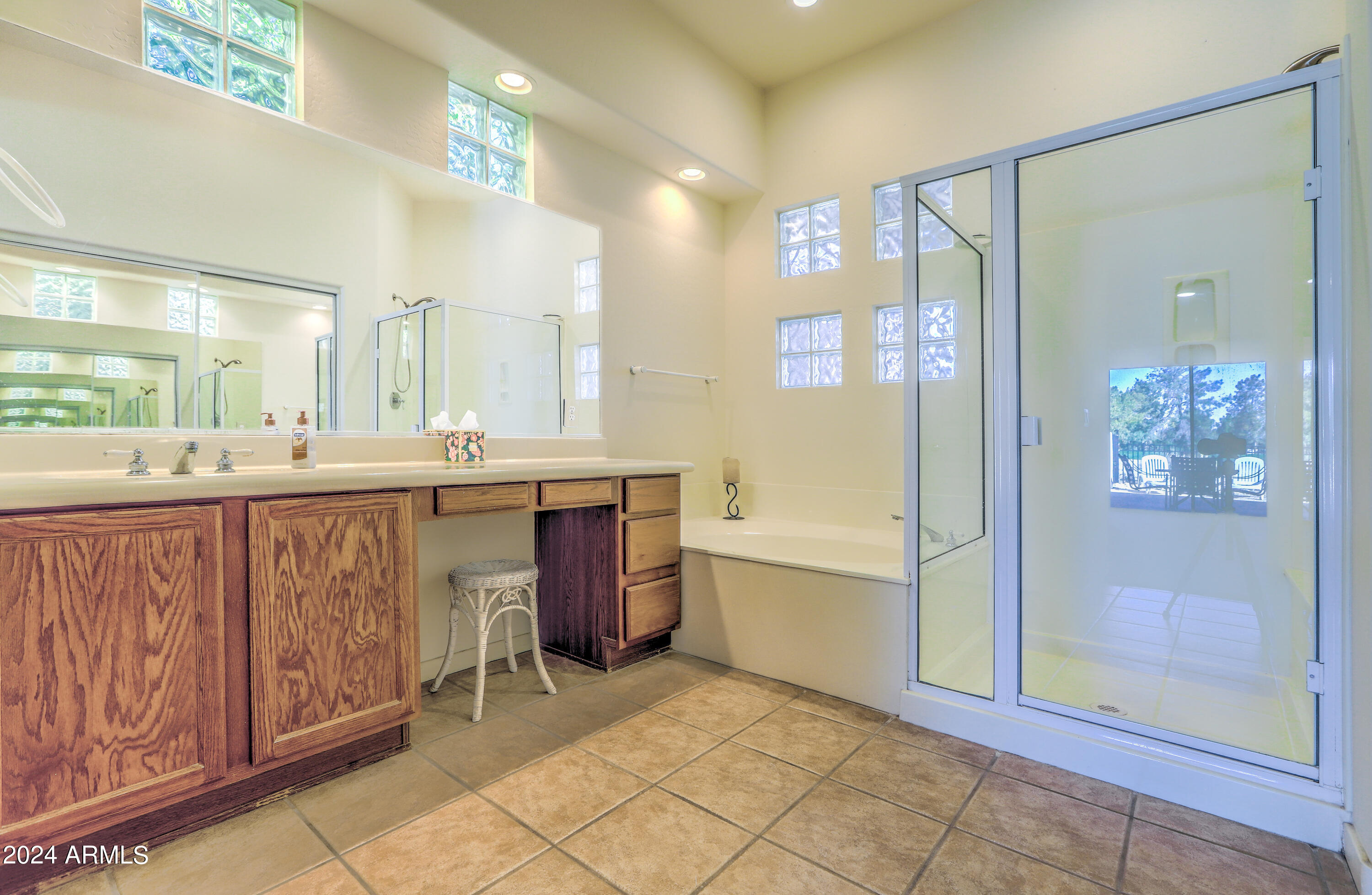 3902 East Carson Road Phoenix, AZ 85042 - Photo 25 of 37 CARSON ST-34