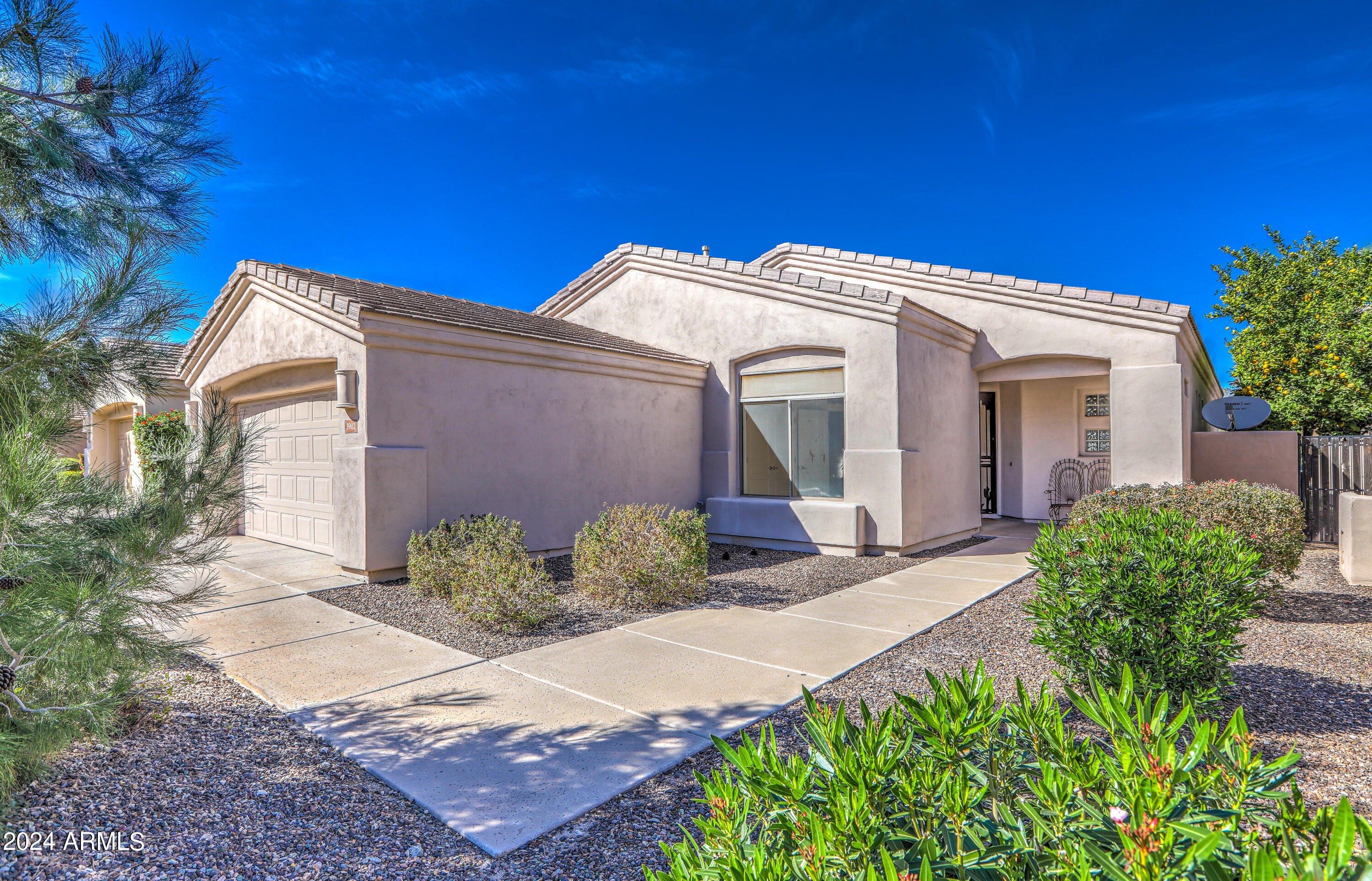 3902 East Carson Road Phoenix, AZ 85042 - Photo 5 of 37 CARSON ST
