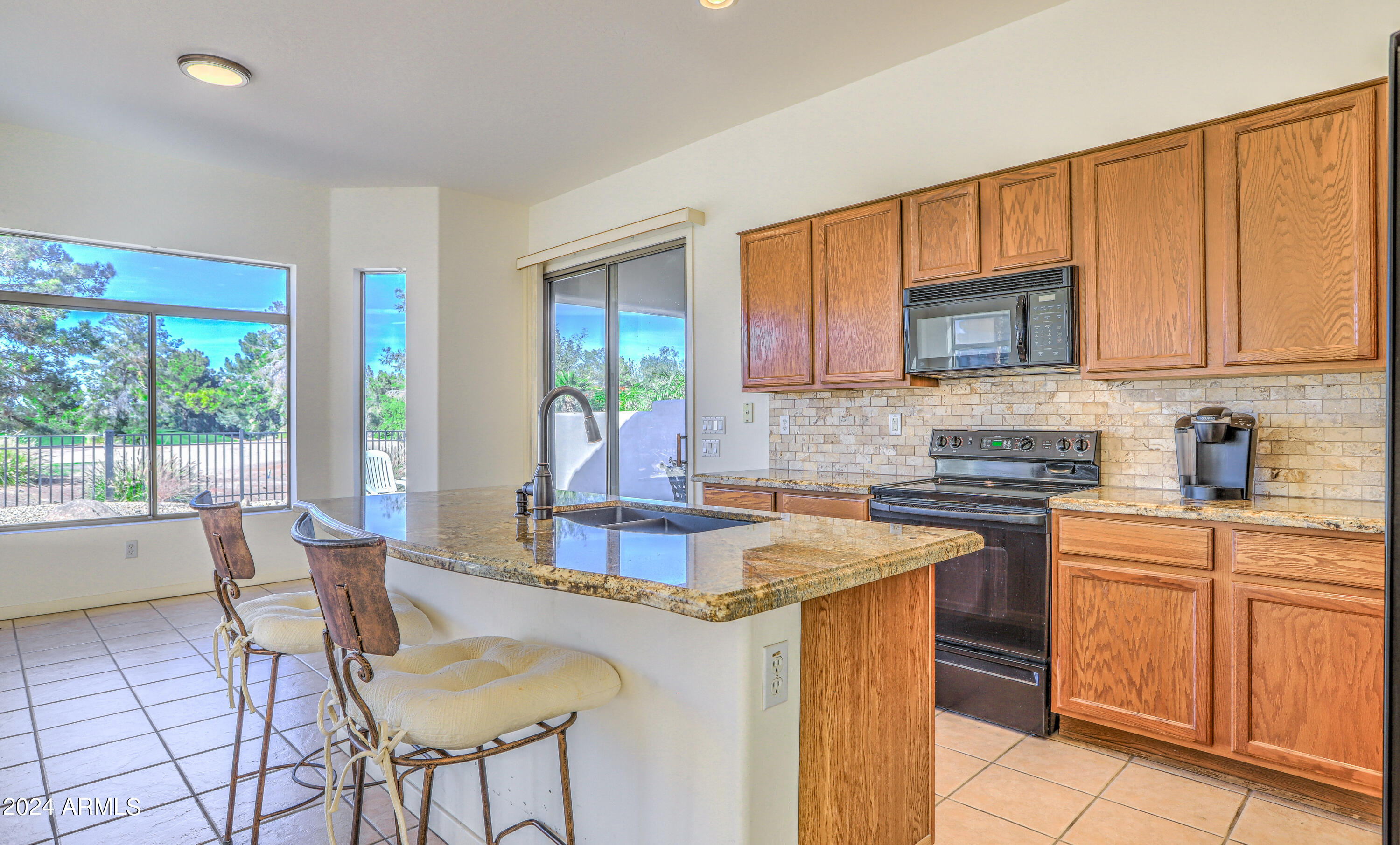 3902 East Carson Road Phoenix, AZ 85042 - Photo 10 of 37 CARSON ST-26