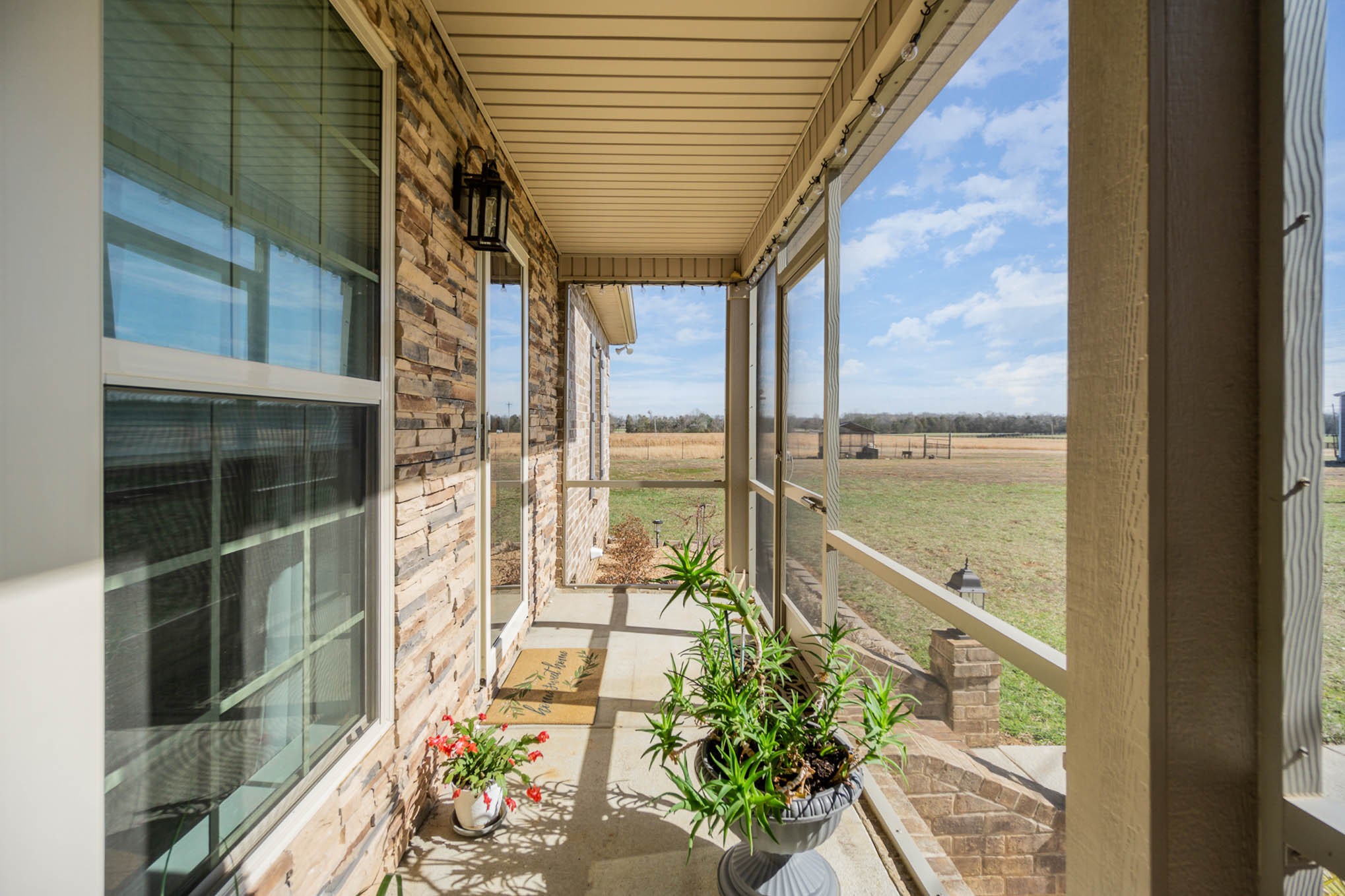 1615 Kingdom Road Bell Buckle, TN 37020 - Photo 2 of 36 Gallery Image 2