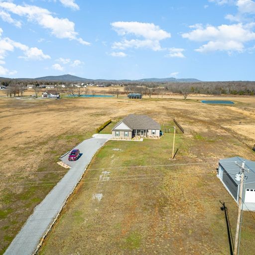 1615 Kingdom Road Bell Buckle, TN 37020 - Photo 28 of 36 Gallery Image 28