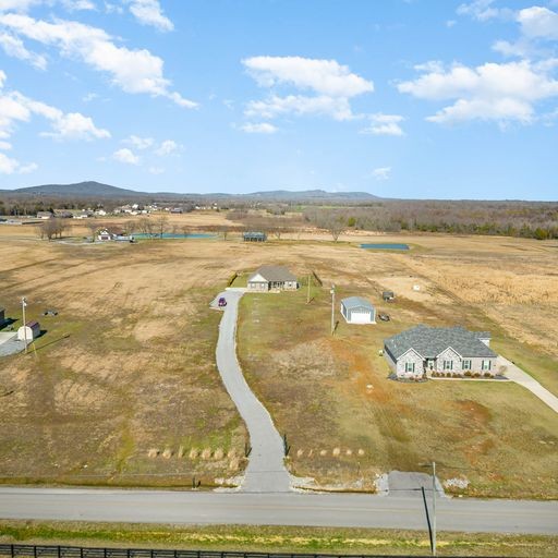 1615 Kingdom Road Bell Buckle, TN 37020 - Photo 29 of 36 Gallery Image 29