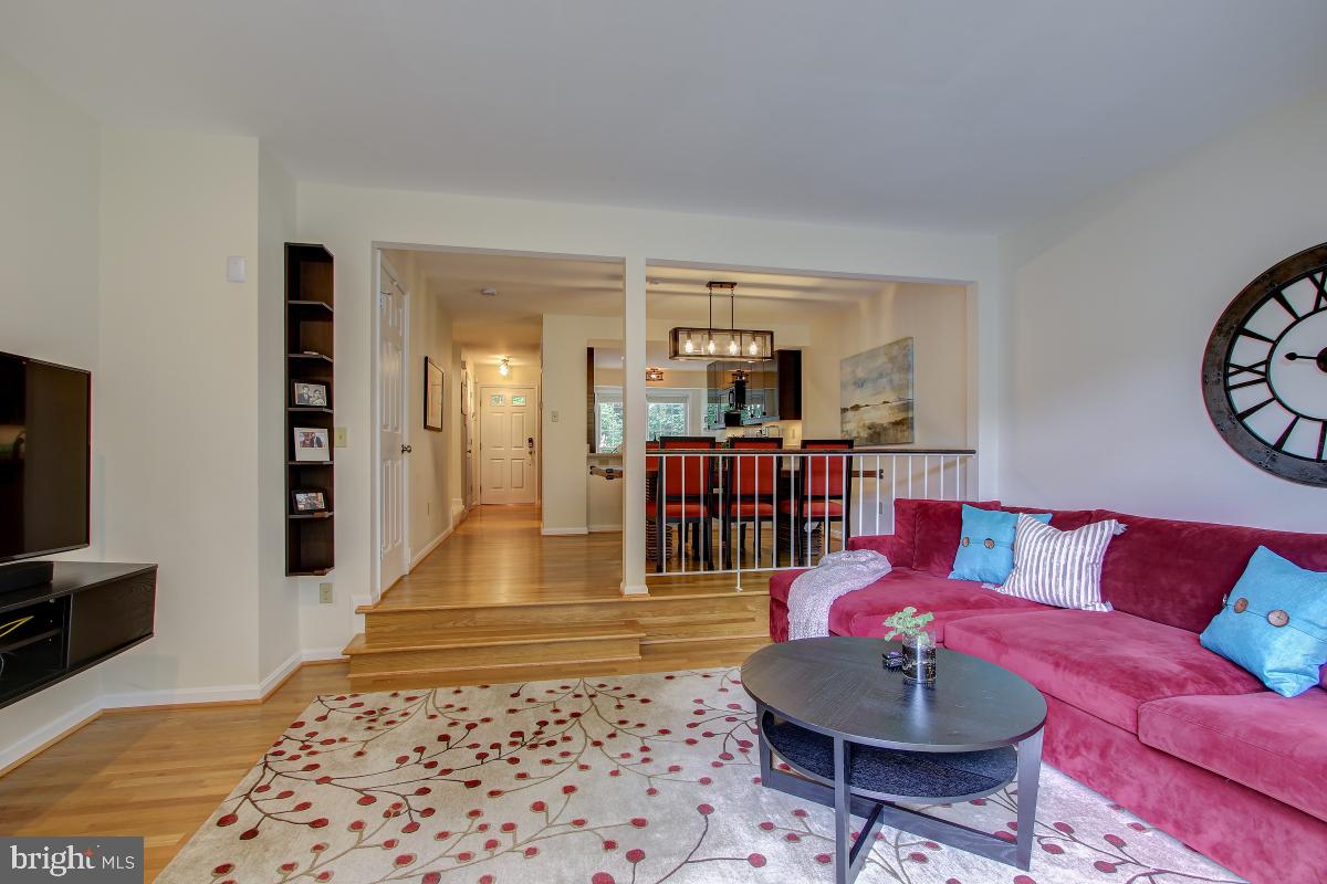 2039 Lyttonsville Road Silver Spring, MD 20910 - Photo 12 of 38
