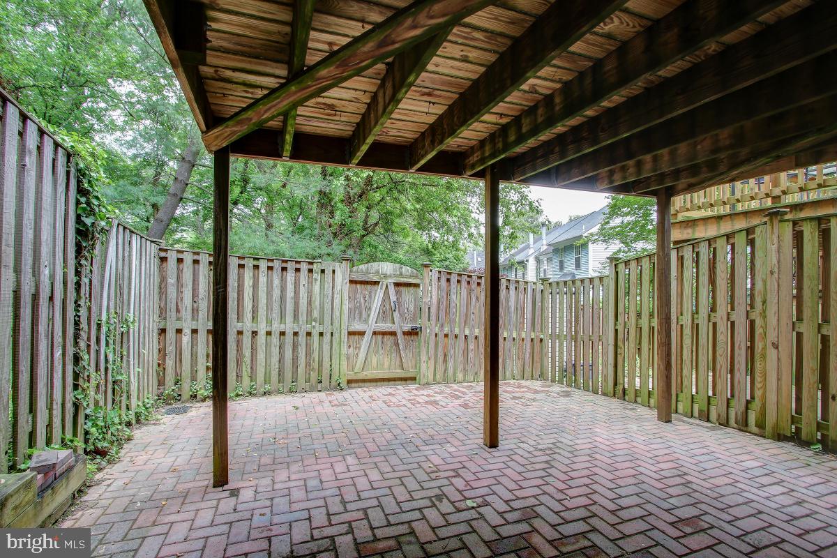 2039 Lyttonsville Road Silver Spring, MD 20910 - Photo 29 of 38