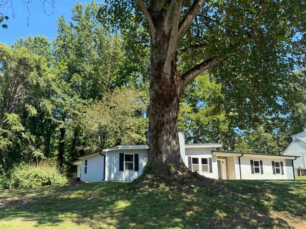 $299,999 | 137 Forest Hills Drive, Gaffney, SC 29340