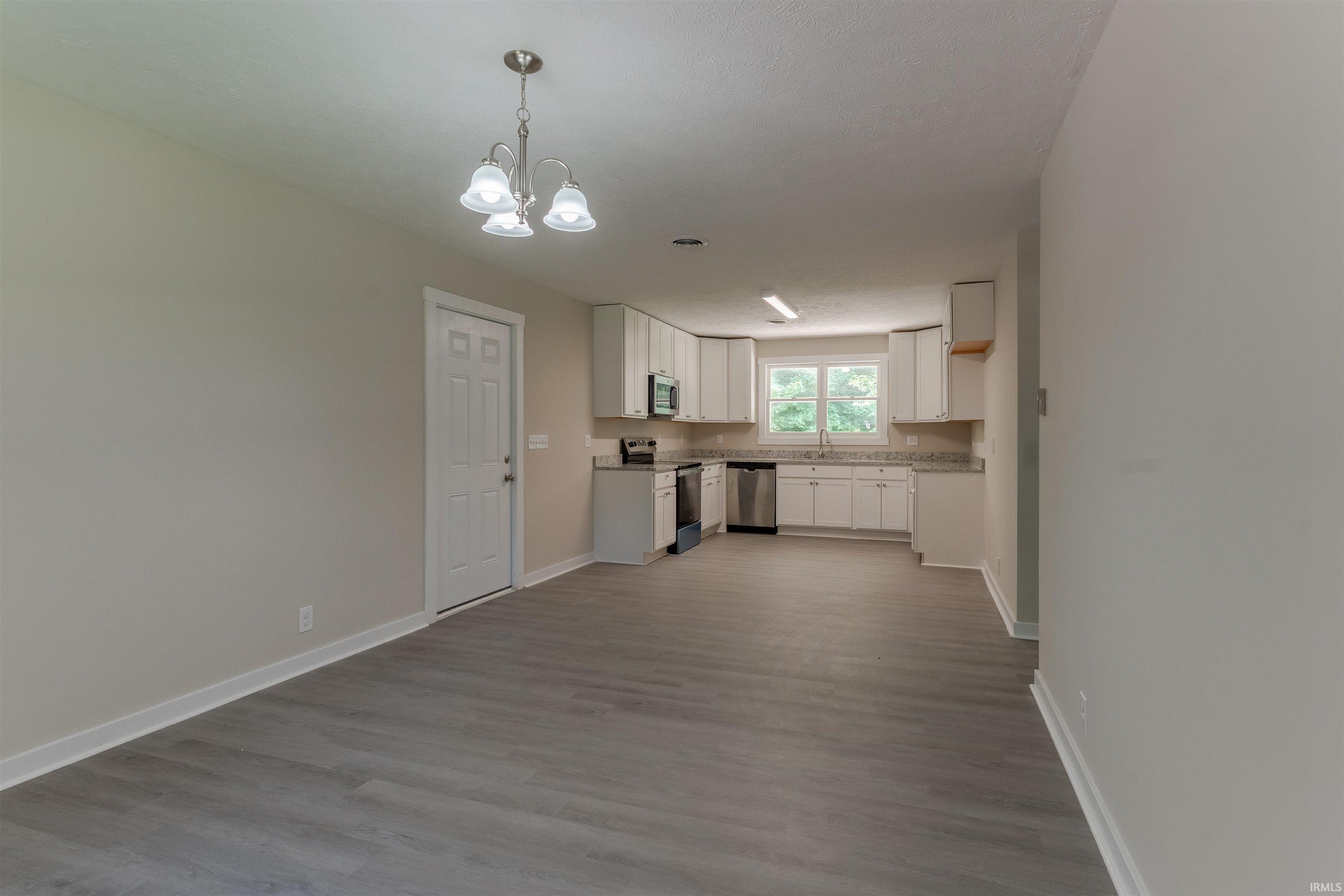 2458 North Old Fort Knox Road Vincennes, IN 47591 - Photo 16 of 36