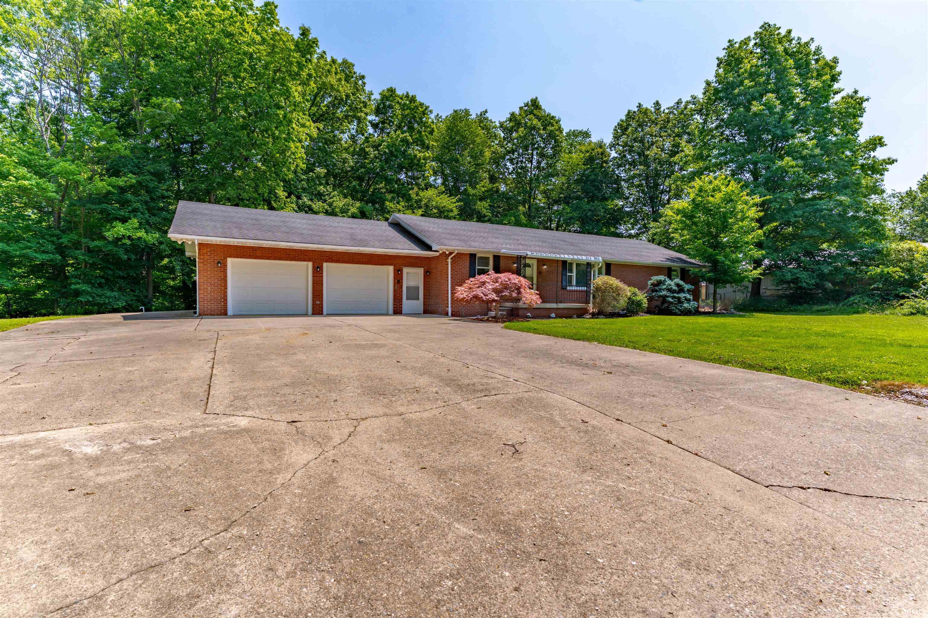 2458 North Old Fort Knox Road Vincennes, IN 47591 - Photo 3 of 36