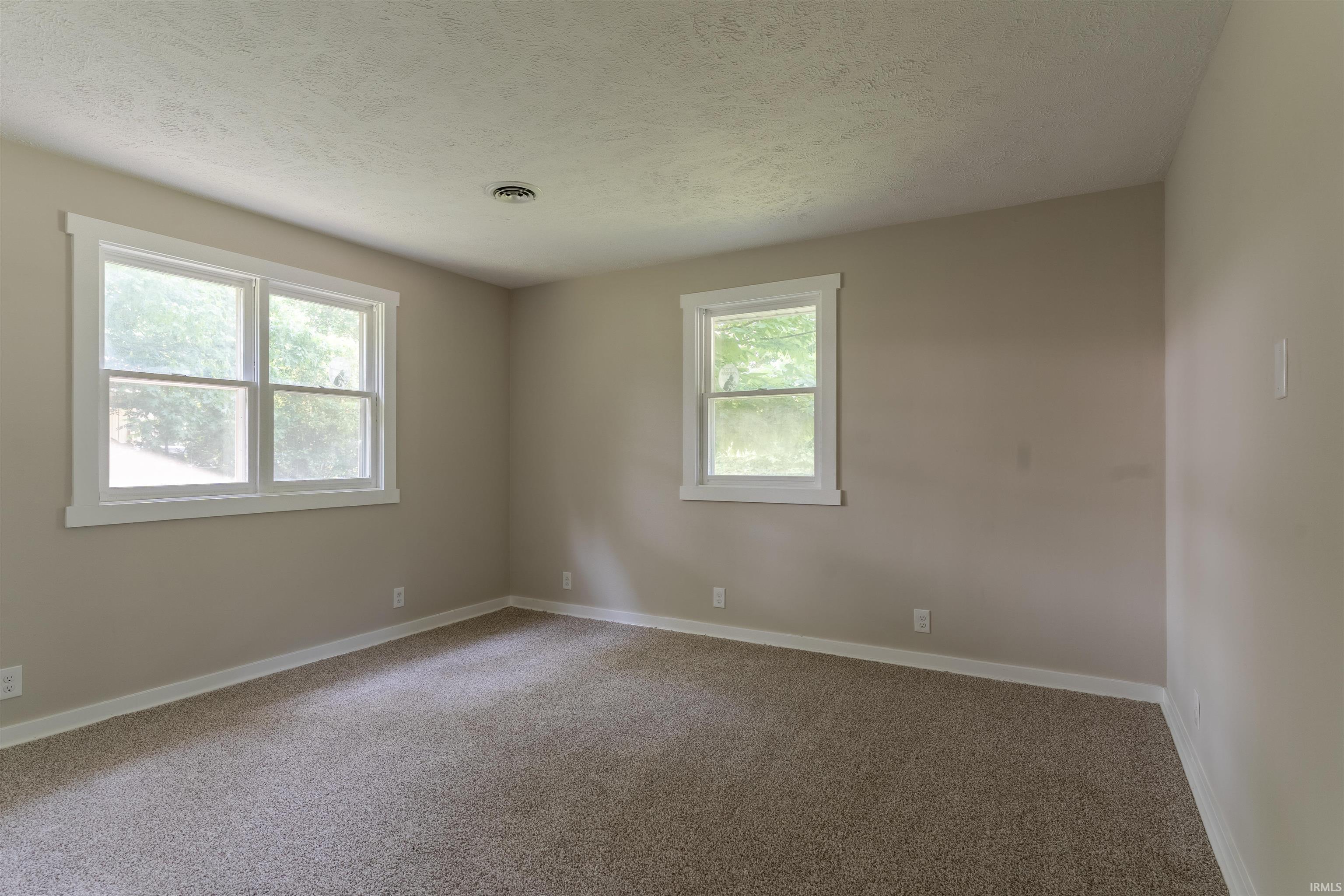 2458 North Old Fort Knox Road Vincennes, IN 47591 - Photo 31 of 36