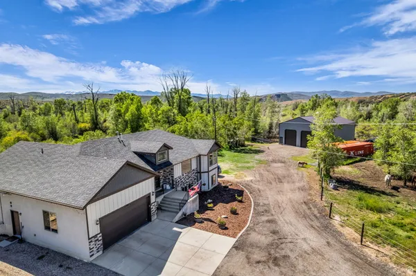 $2,099,999 | 3700 South 1000 East, Kamas, UT 84036