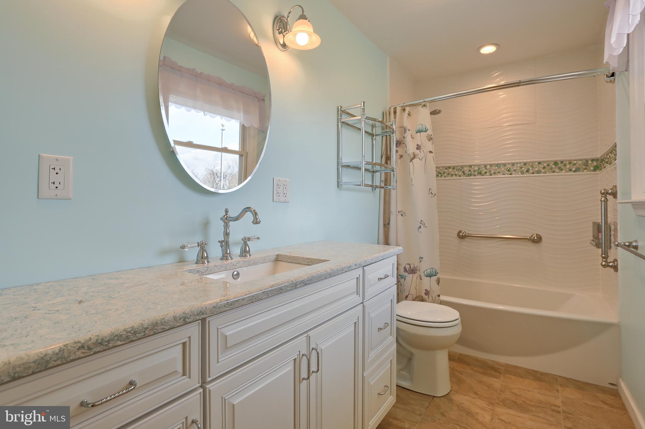 669 Cedar Road Hershey, PA 17033 - Photo 16 of 22 Gallery Image 16