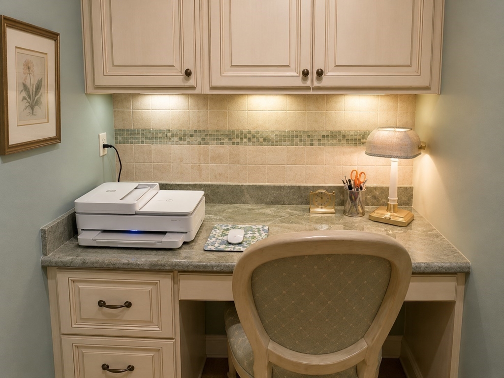 40 Village Road, Unit 602 Middleton, MA 01949 - Photo 12 of 39