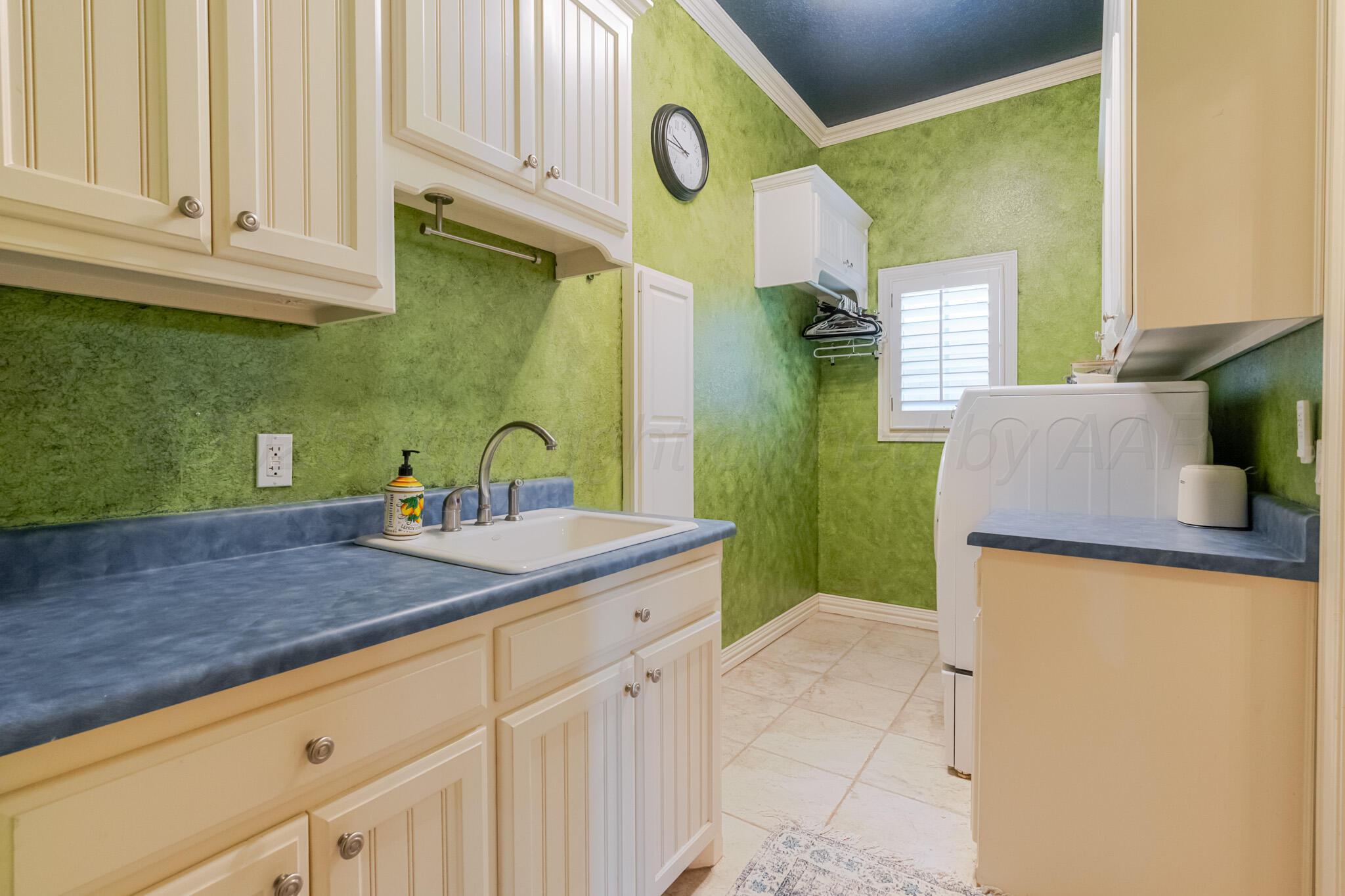 7809 Clearmeadow Drive Amarillo, TX 79119 - Photo 9 of 28 7809 Clearmeadow Dr-24