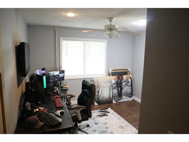 $447,000 | 11032 Fiscus Cemetery Road, Coal City, IN 47427