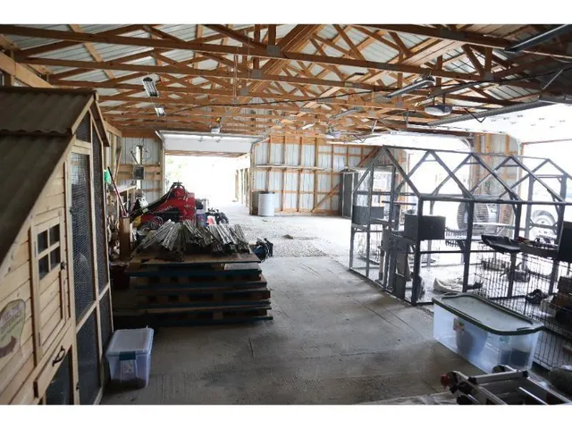 $447,000 | 11032 Fiscus Cemetery Road, Coal City, IN 47427