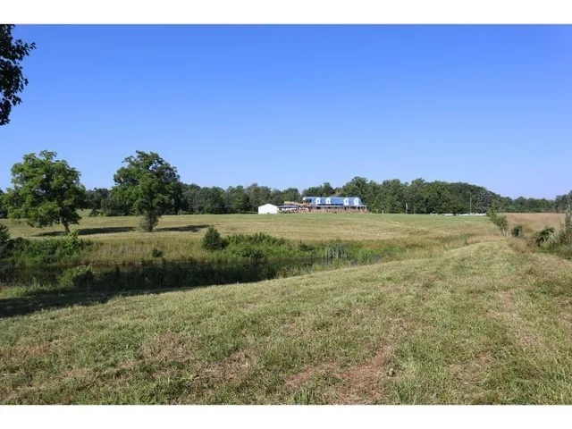 $447,000 | 11032 Fiscus Cemetery Road, Coal City, IN 47427