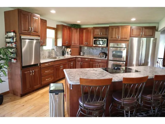 $447,000 | 11032 Fiscus Cemetery Road, Coal City, IN 47427