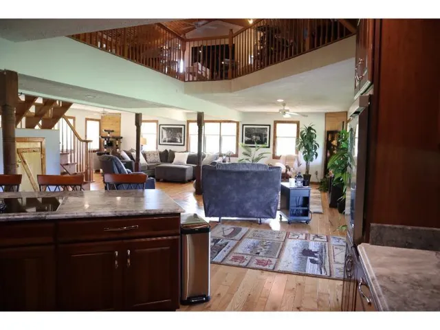 $447,000 | 11032 Fiscus Cemetery Road, Coal City, IN 47427