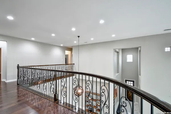 $3,995 | 17919 Via Del Arbol, San Antonio, TX 78257