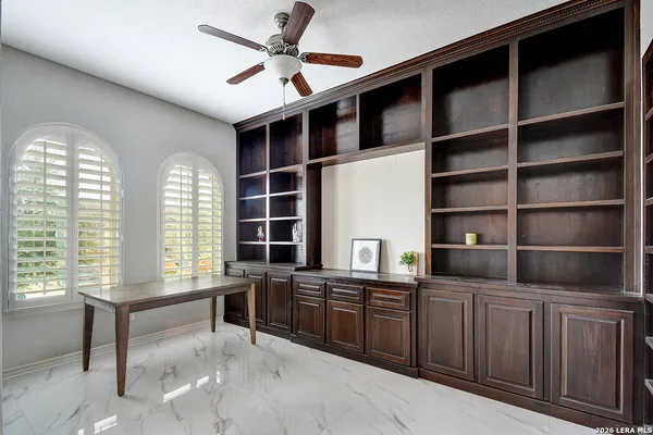 $3,995 | 17919 Via Del Arbol, San Antonio, TX 78257