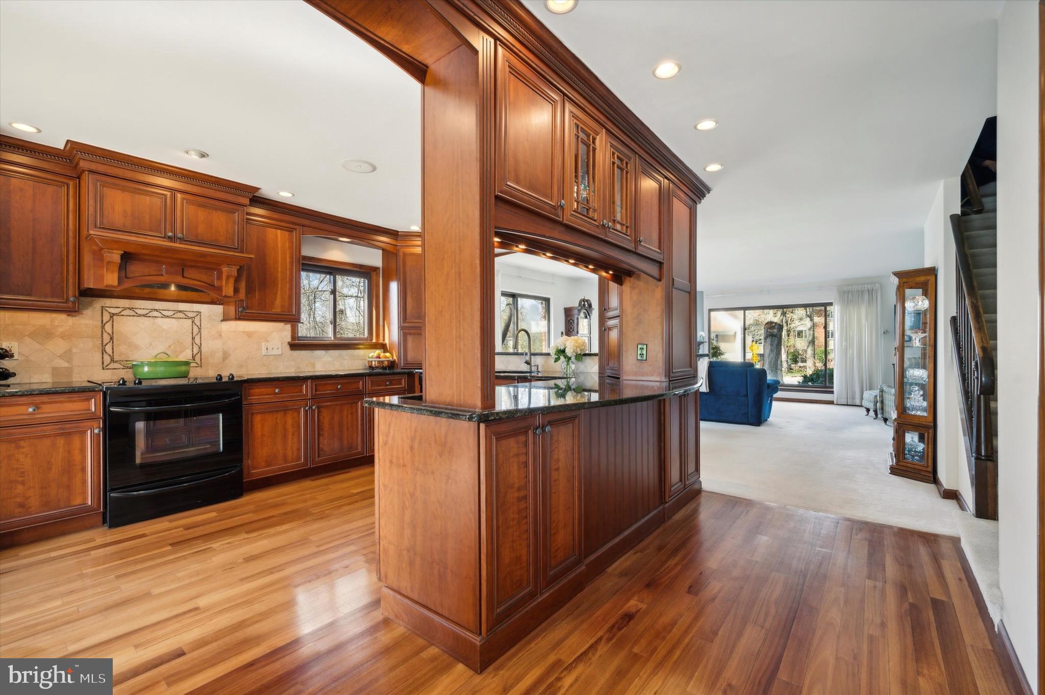 1155 Putnam Boulevard, Unit 15 Wallingford, PA 19086 - Photo 5 of 21