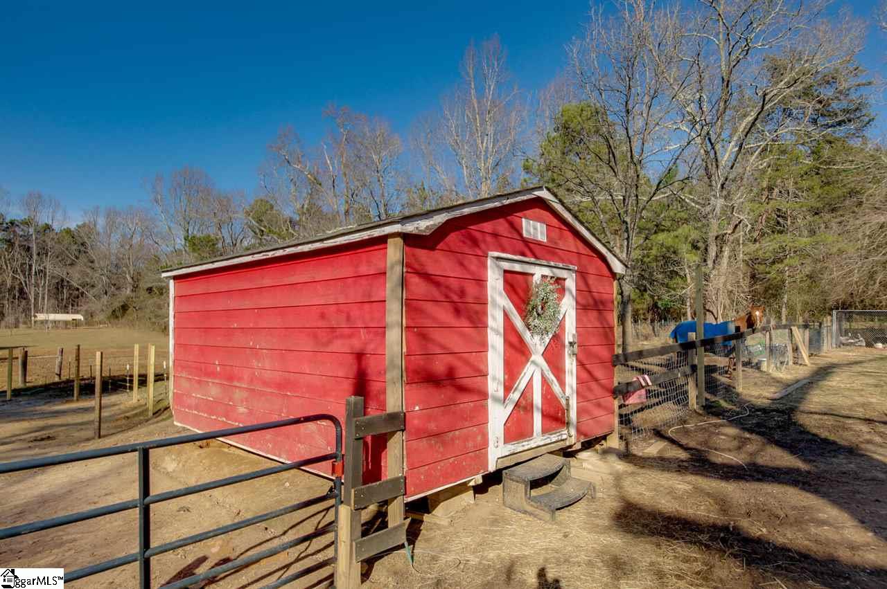 180 Motlow School Road Campobello, SC 29322 - Photo 24 of 36